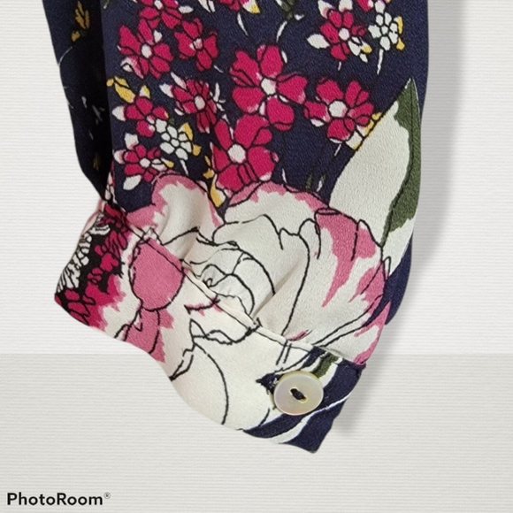 Beautiful Maurice's navy wrap dress, size small - Picture 3 of 9